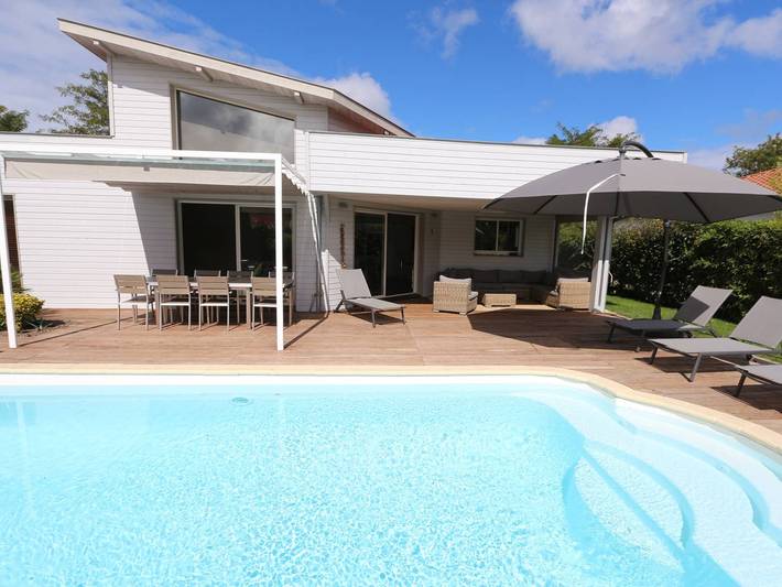 Location de vacances pour 6 personnes, avec terrasse et jardin dans Réserve naturelle du Courant d'Huchet