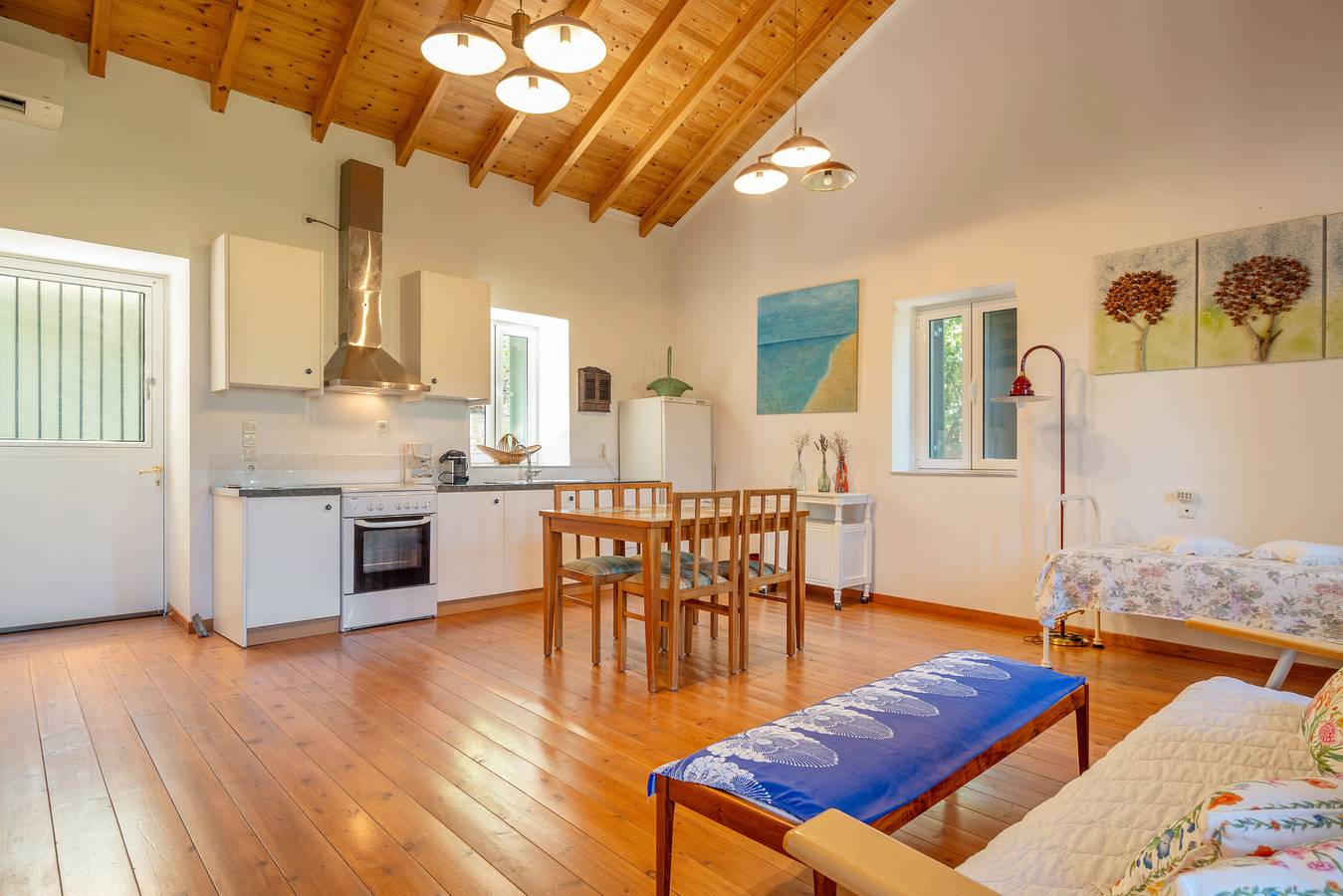 Ganze Wohnung, Ferienwohnung 'Zoe' mit Bergblick, Wi-Fi und Klimaanlage in Marantochori, Griechenland