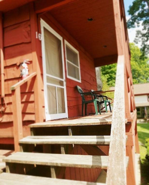 Die Gold Eagle Effizienzkabine 16 in Adirondack Mountains