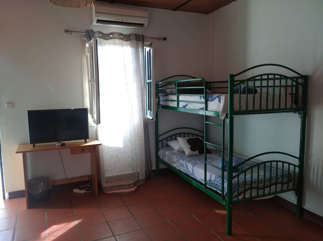 Appartement 'Figueira' met Uitzicht op het Meer, Wi-Fi en Airconditioning, foto 8