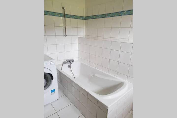 Gîte pour 6 personnes, avec jardin ainsi que terrasse et vue à Saint-Bresson - 3