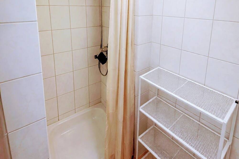 Appartement entier, Family-Friendly Vacation Rental—With a Garden and Playground in Krummin, Usedomer Norden