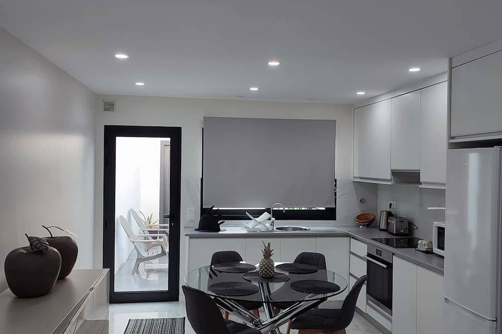 Ganze Wohnung, Apartment in the historic center of Ponta Delgada in São Miguel Island, Ponta Delgada