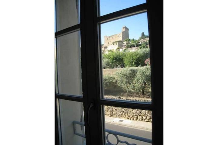 Gîte pour 6 personnes, avec piscine ainsi que jacuzzi et terrasse - 1