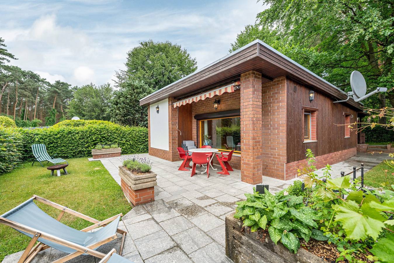 Ferienhaus 'Wald-See-Liebe' mit privater Terrasse und eigenem Garten in Pinnow, Schenkendöbern