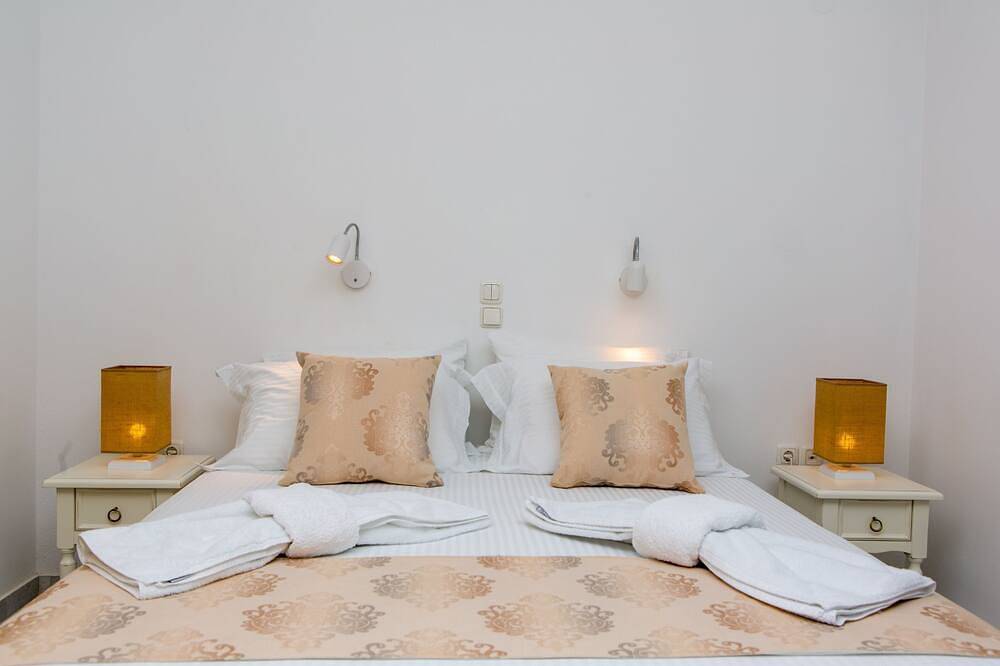 Sun Suites - Sonne und Mond in Pyrgaki, Kykladen