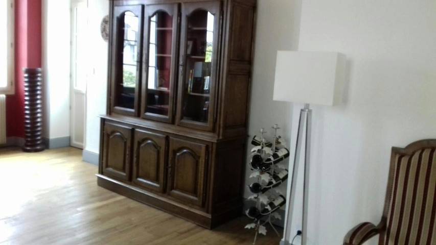 Location de vacances pour 11 personnes, avec vue et terrasse, animaux acceptés à Volnay - 4