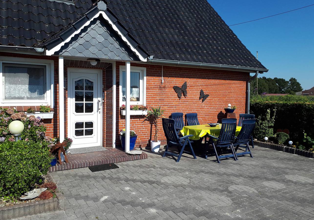 Ganze Wohnung, Neu! Ferienwohnung Luna zwischen den Meeren in Ihlow, Landkreis Aurich