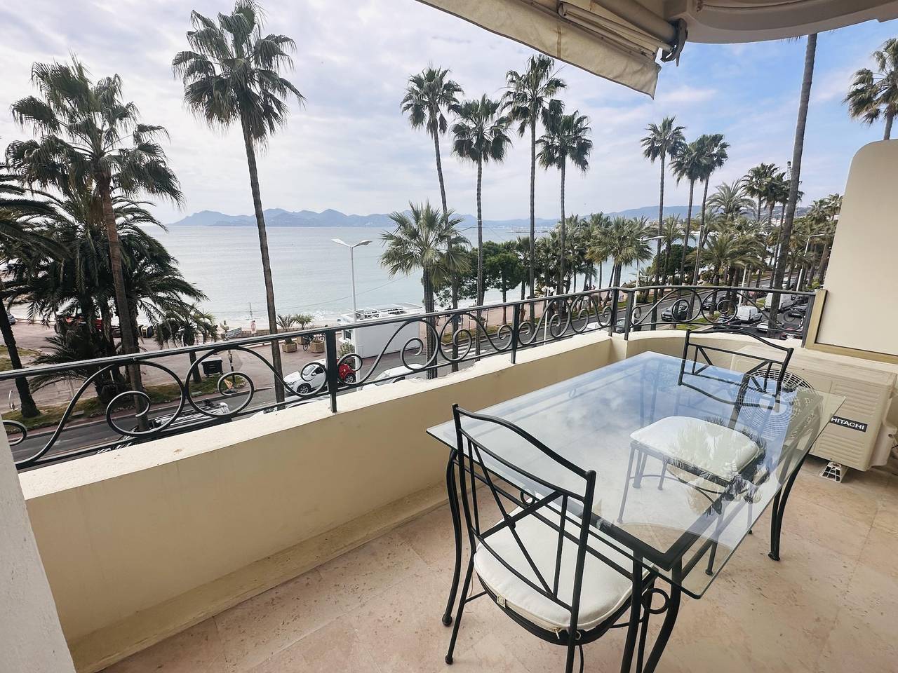 Ganze Wohnung, Ferienwohnung für 4 Personen mit Terrasse in Cannes, Cannes und Umgebung