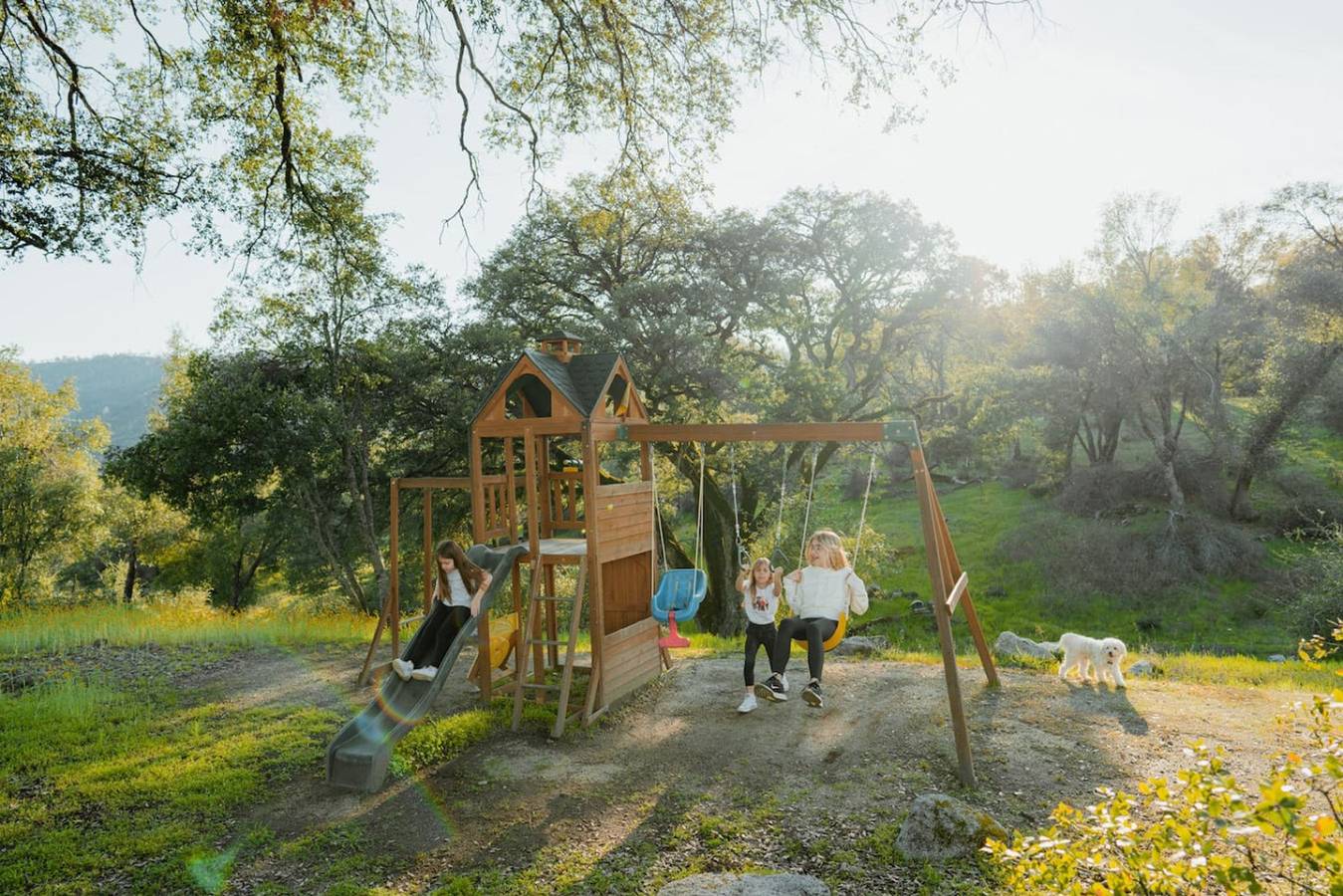 Serene Family Retreat with Hottub by Casa Oso in Madera County