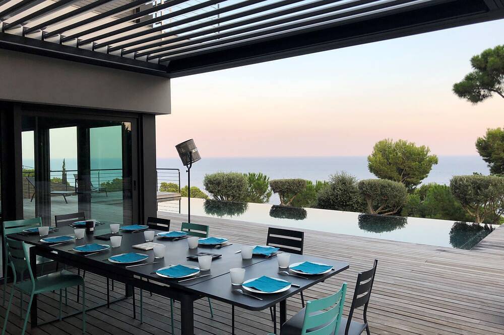 Tamariu, Neue Villa, 5 Schlafzimmer, Pool mit herrlichem Meerblick in Platja d'Aigua Xelida (Palafrugell), Tamariu