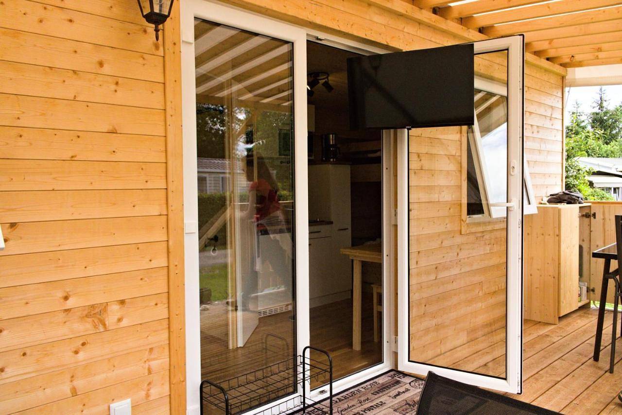 Mobile Home in Seekirchen am Wallersee, Bezirk Salzburg-Umgebung