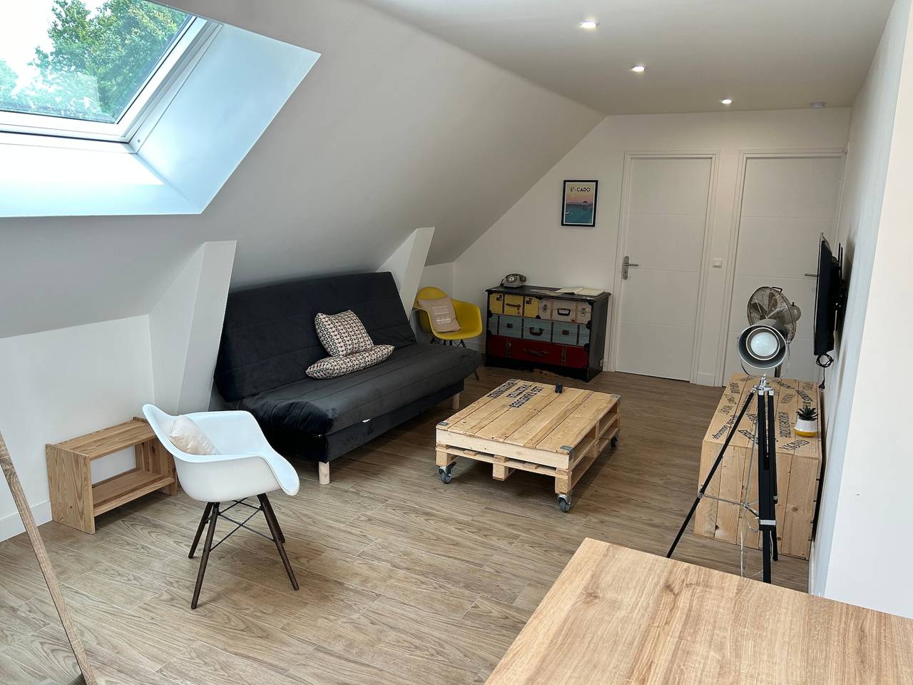 Landhaus 'Traou Mad - Gwenn Ha Du' mit privatem Garten und Wlan in Merlevenez, Côte des Mégalithes