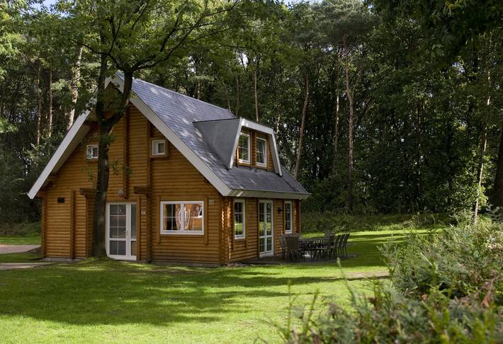 Bungalow für 6 Personen, mit Balkon/Terrasse und Terrasse - 1