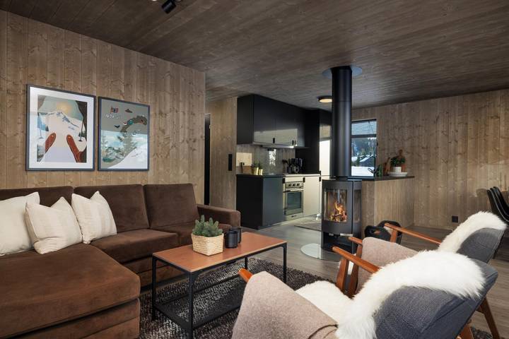 Feriehus for 8 personer, med innsjøutsikt og terrasse - 1