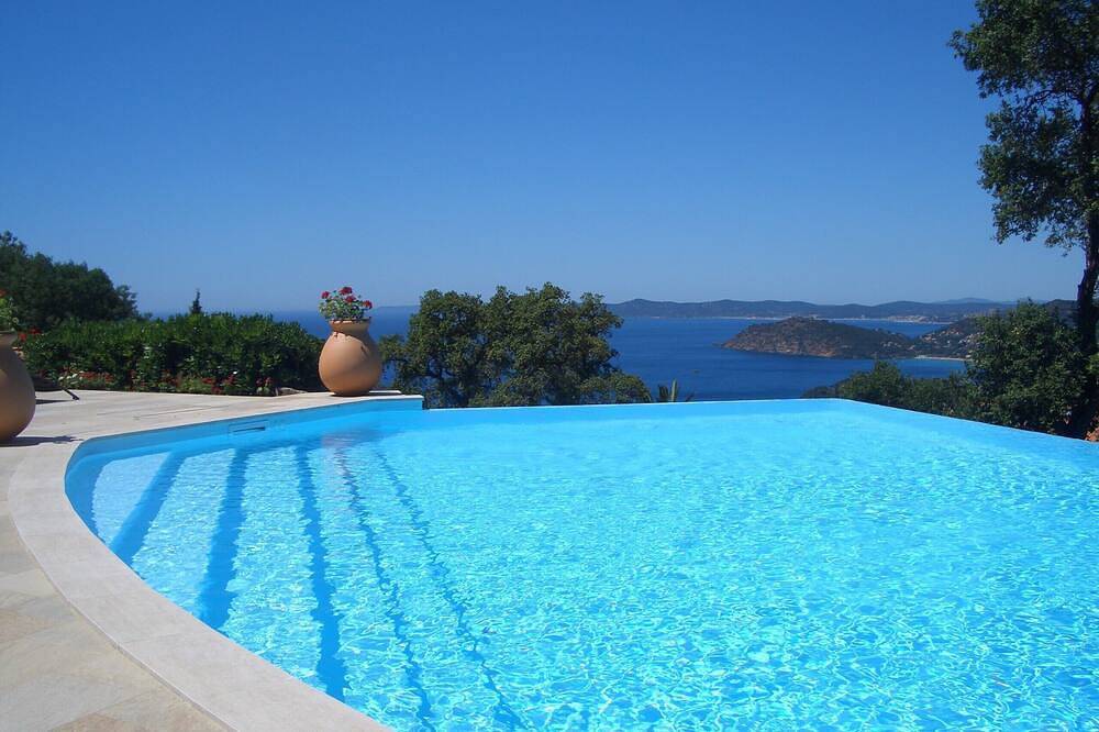 Villa pour 6 Personnes dans Rayol-Canadel-sur-Mer, Parc national de Port-Cros