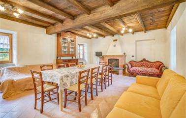 Casa Vacanza per 9 Persone in Varese Ligure, Provincia di La Spezia, Foto 3