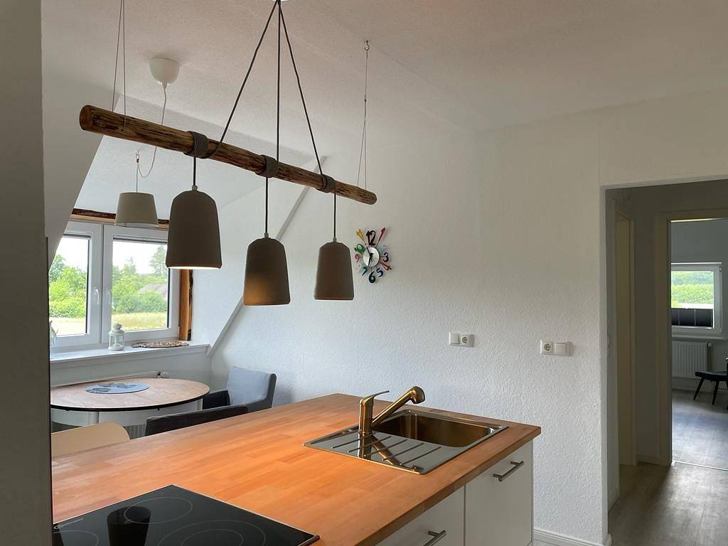Ganze Wohnung, Tolle Ferienwohnung "Burgerblick" im Obergeschoss mit Platz für 2 Personen in Burg (Brodersby), Brodersby an der Schlei
