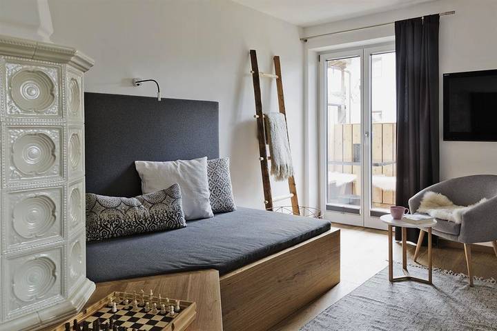 Ferienwohnung für 4 Personen, mit Balkon und Terrasse sowie Garten und Pool in Saalfelden am Steinernen Meer