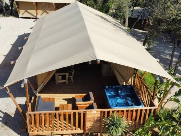 Camping pour 6 personnes à Grimaud