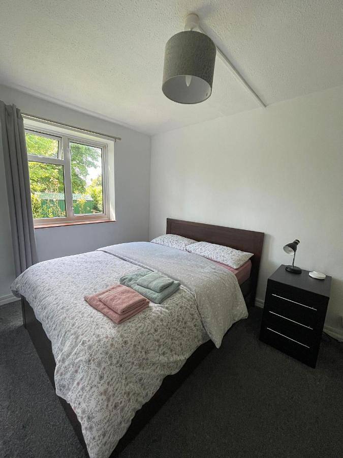 Gîte pour 5 personnes, avec jardin et terrasse à Tunbridge Wells - 4