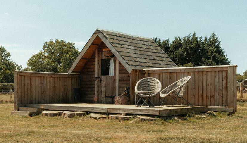 Log cabin for 2 people, with Garden in Wiltshire