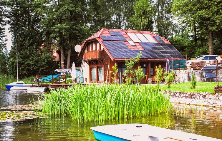 Ferienhaus für 6 Personen mit Terrasse in Powiat Olsztyński