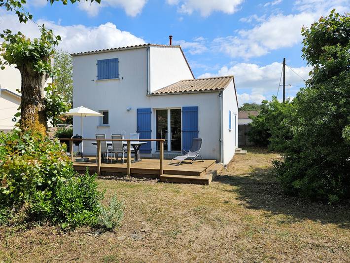 Location de vacances pour 4 personnes, avec jardin dans Plage des Chardons - 2