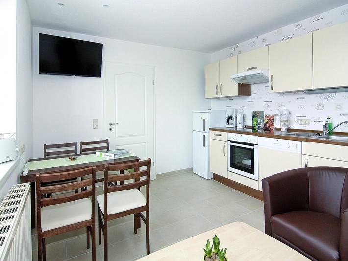 Ferienwohnung für 4 Personen, mit Terrasse in Ribnitz-Damgarten - 2