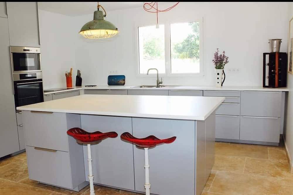 Luxurious Charming Modern Villa in Baudinard-sur-Verdon, Brignoles region