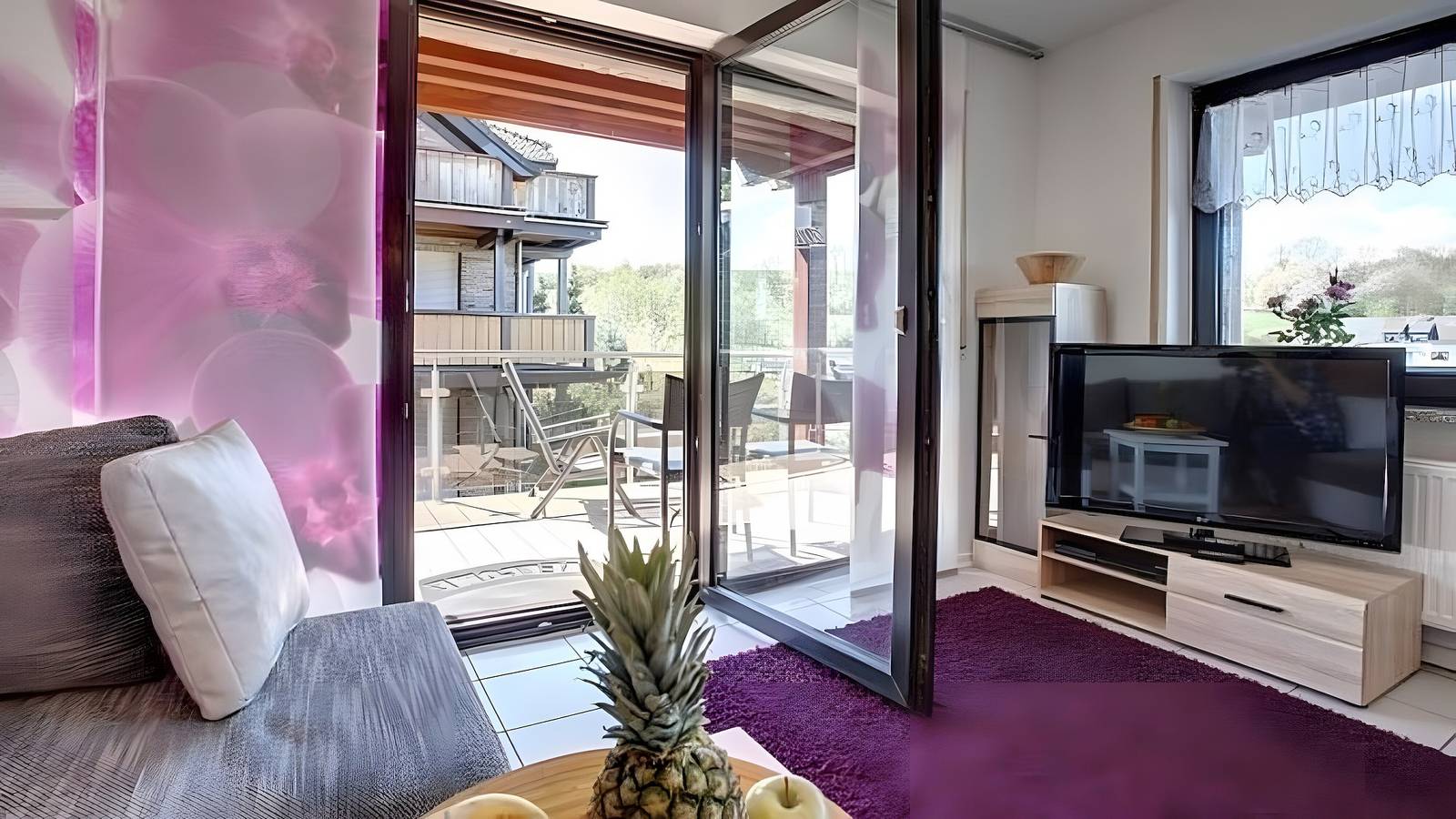 Ganze Wohnung, Ferienwohnung Seeblick bis 6 Personen (76 m²) in Schalkenmehren am See in Schalkenmehren, Vulkaneifel