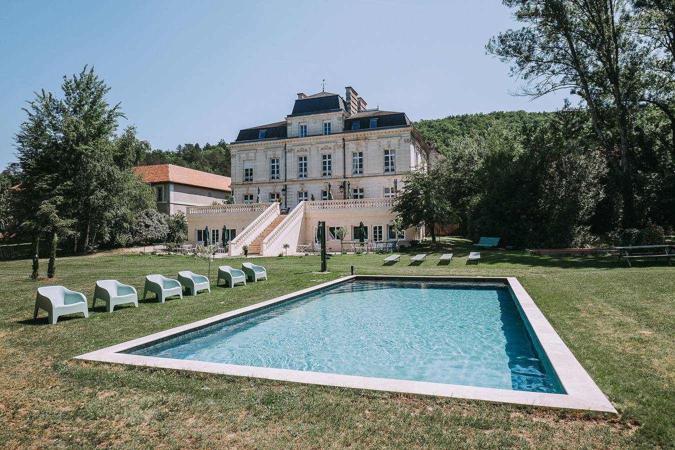 Château située sur un parc de plus d'1,5 ha in Sermizelles, Arrondissement d'Avallon