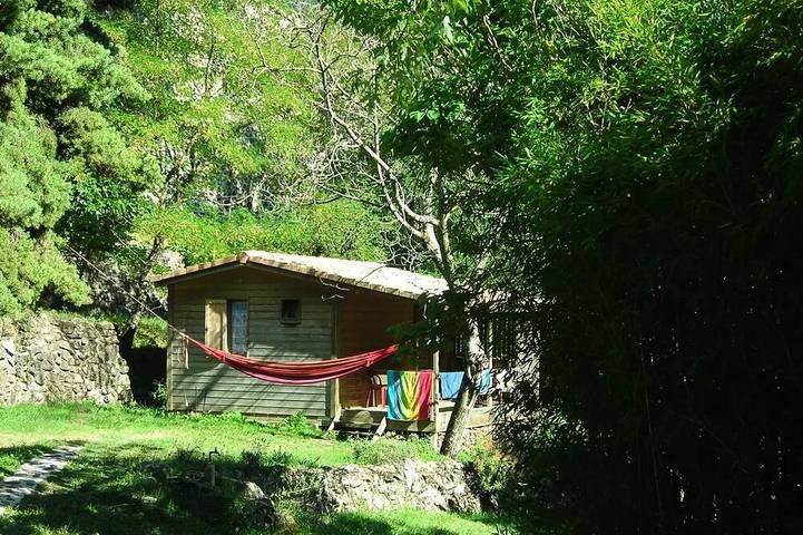 Gîte pour 4 personnes, avec terrasse, animaux acceptés à Darbres - 2