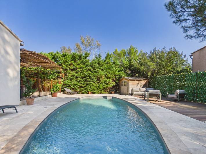 Villa provenzal, piscina y AC (capacidad max. desconocida) in Paradou, Region de Arles