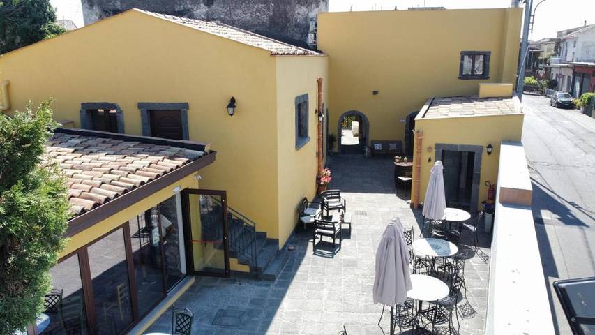 B&b per 3 persone, con Giardino e Piscina a Fiumefreddo di Sicilia
