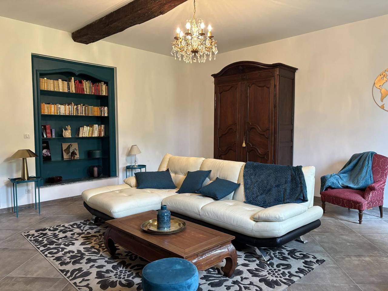 Charmantes Ferienhaus in Souvigny, Privater Garten, Haustiere Erlaubt in Souvigny, Allier