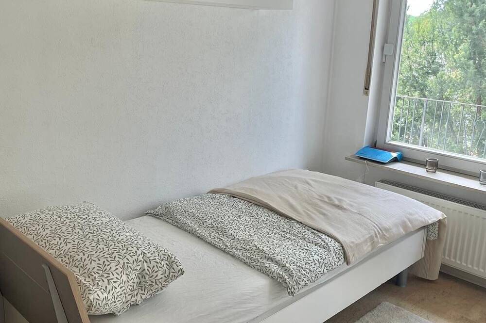 Ganze Wohnung, Rehblick Ferienwohnung in Gorxheimertal, Bergstraße