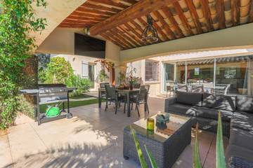 Villa voor 12 Personen in Saint-Aygulf, Frejus, Afbeelding 3