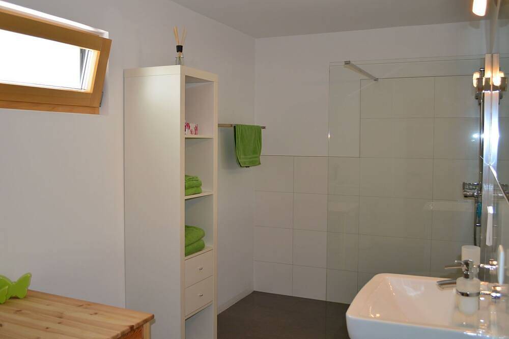Ganze Wohnung, Chasa Sumovia, (Sta. Maria - Santa Maria Val Müstair). in Sta. Maria im Val Müstair, Val Müstair
