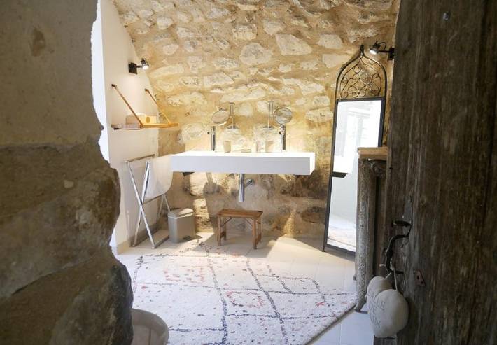 Gîte pour 4 personnes, avec jardin ainsi que terrasse et piscine à Montbrun-les-Bains - 4