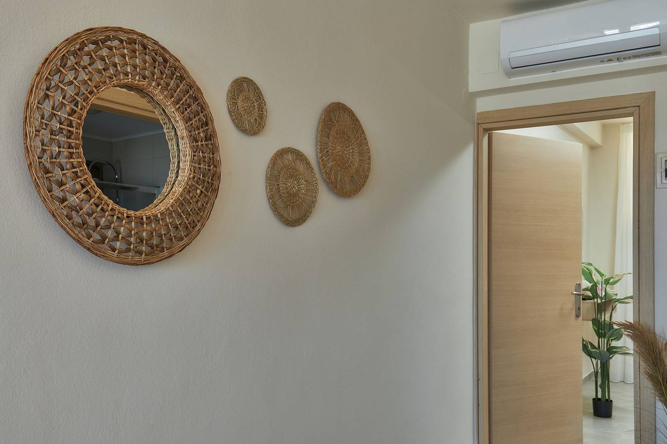 Ganze Wohnung, Ferienwohnung für 4 Personen mit Pool in Lygaria, Achlada