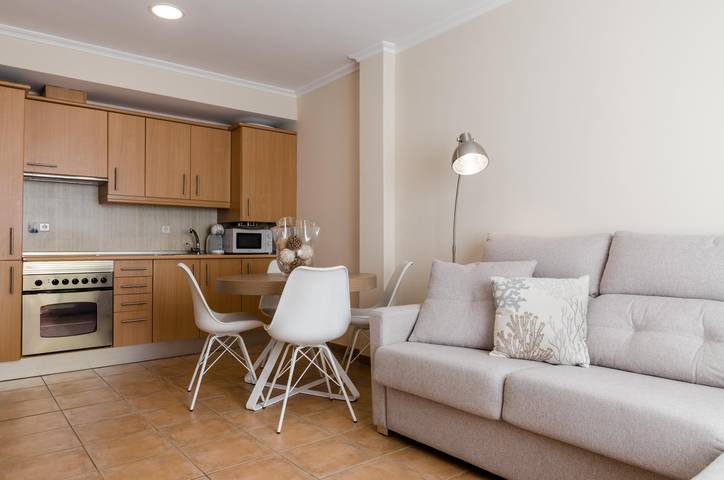 Ganze Ferienwohnung, Bonanza 5 – Apartment, nur 130 m vom Strand entfernt Wifi gratis in Playa d'es Port, Ses Salines