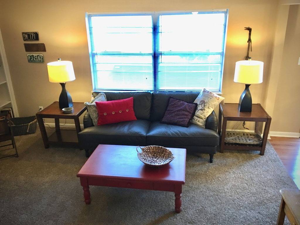 Ganze Wohnung, Traditionell / Modern Upscale Executive Suite in Riley County