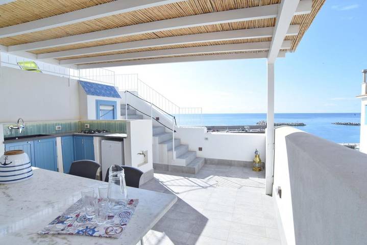 Apartamento de vacaciones para 6 personas, con vistas y terraza - 1