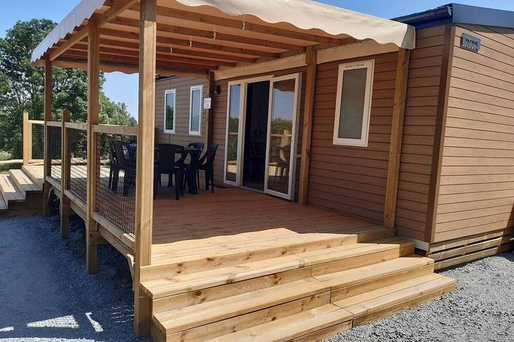 Location de vacances pour 6 personnes, avec jardin dans les Deux-Sèvres