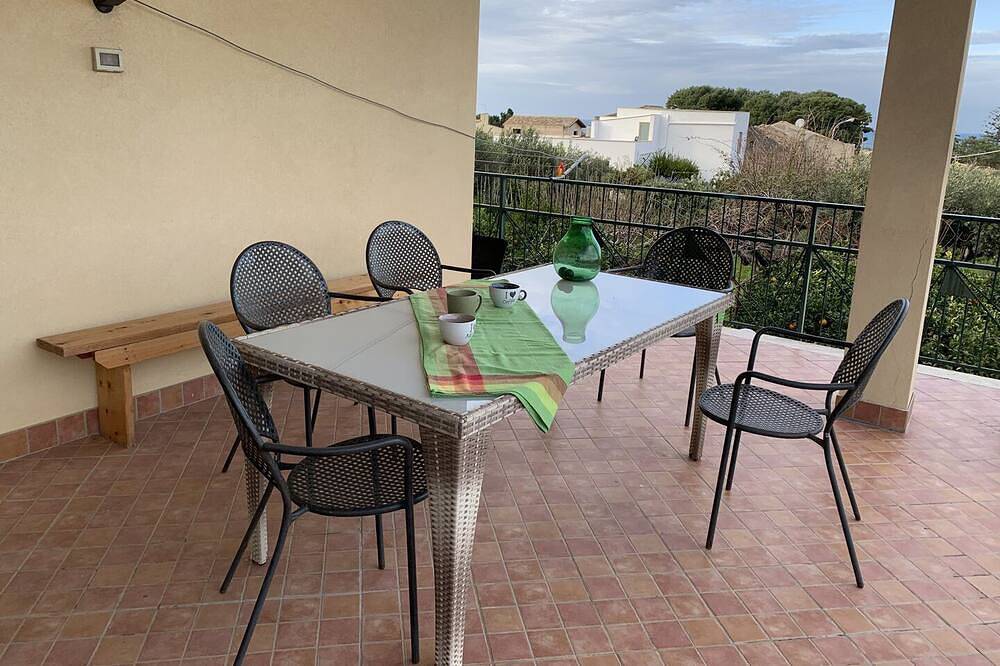 Villa with 13 beds - bonagia in Sant'Andrea Bonagia, Valderice