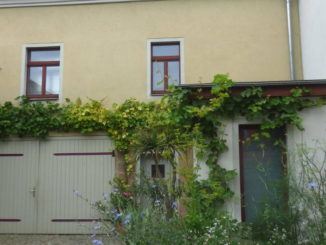 Ganze Ferienwohnung, Ferienwohnung Högel - Appartement/Fewo, Dusche oder Bad, Wc in Naumburg, Saale-Unstrut