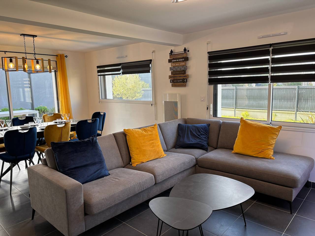 Casa vacacional 'Garogwen By Madame Est Servie' con terraza y jardín privados, Wi-Fi in Landrellec, Pleumeur-Bodou