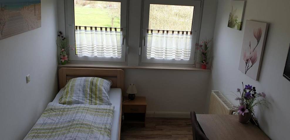 Ferienhaus für 2 Personen, mit Terrasse und Garten sowie Ausblick in Ganderkesee - 4