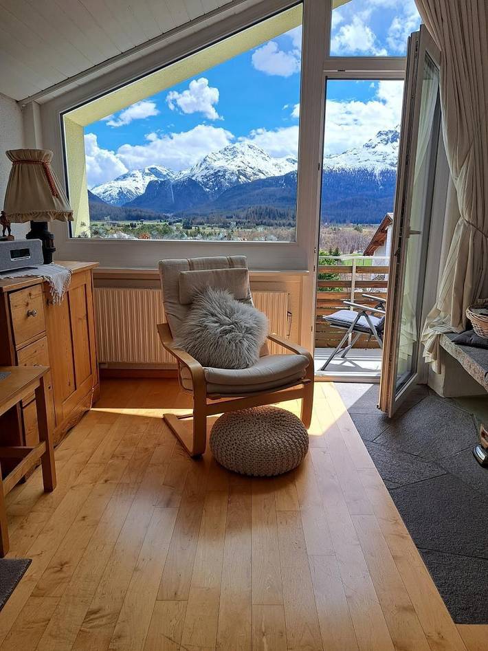 Ferienwohnung für 2 Personen, mit Balkon und Garten, mit Haustier in Samedan